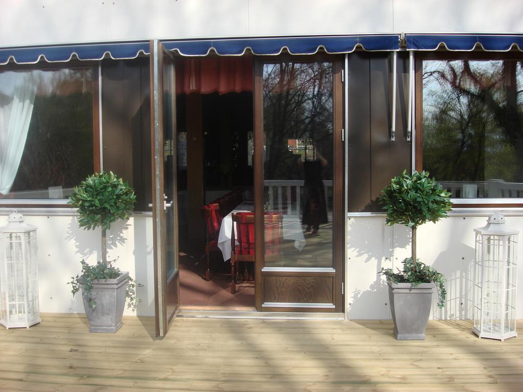 Eckeroe Hotell & Restaurang Exterior photo